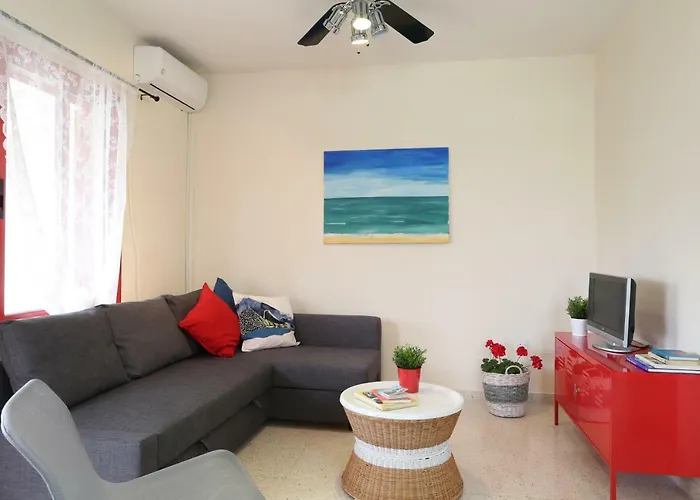 Protaras Happy Sunny Holidays Paralimni